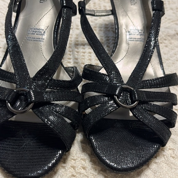 Está5th black shoes 8.5 M - Picture 2 of 15